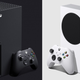 A la izquierda, la Xbox Series X. A la derecha, la Xbox Series S.
